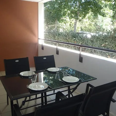 Lejlighed Appt 2 Pieces 33m2 + Loggia 11m2 Ref4024 *